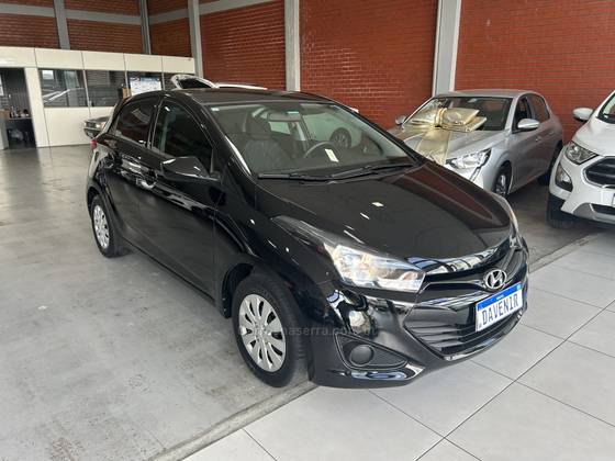 HYUNDAI HB20 1.0 COMFORT 12V FLEX 4P MANUAL